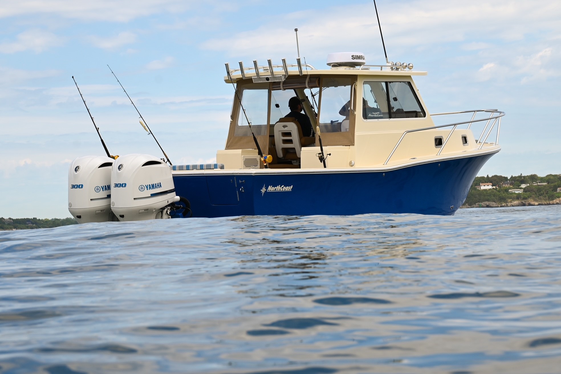 Intrepid 26 WalkAround Cuddy T-Top Hard-Top Fishing Boat Cover