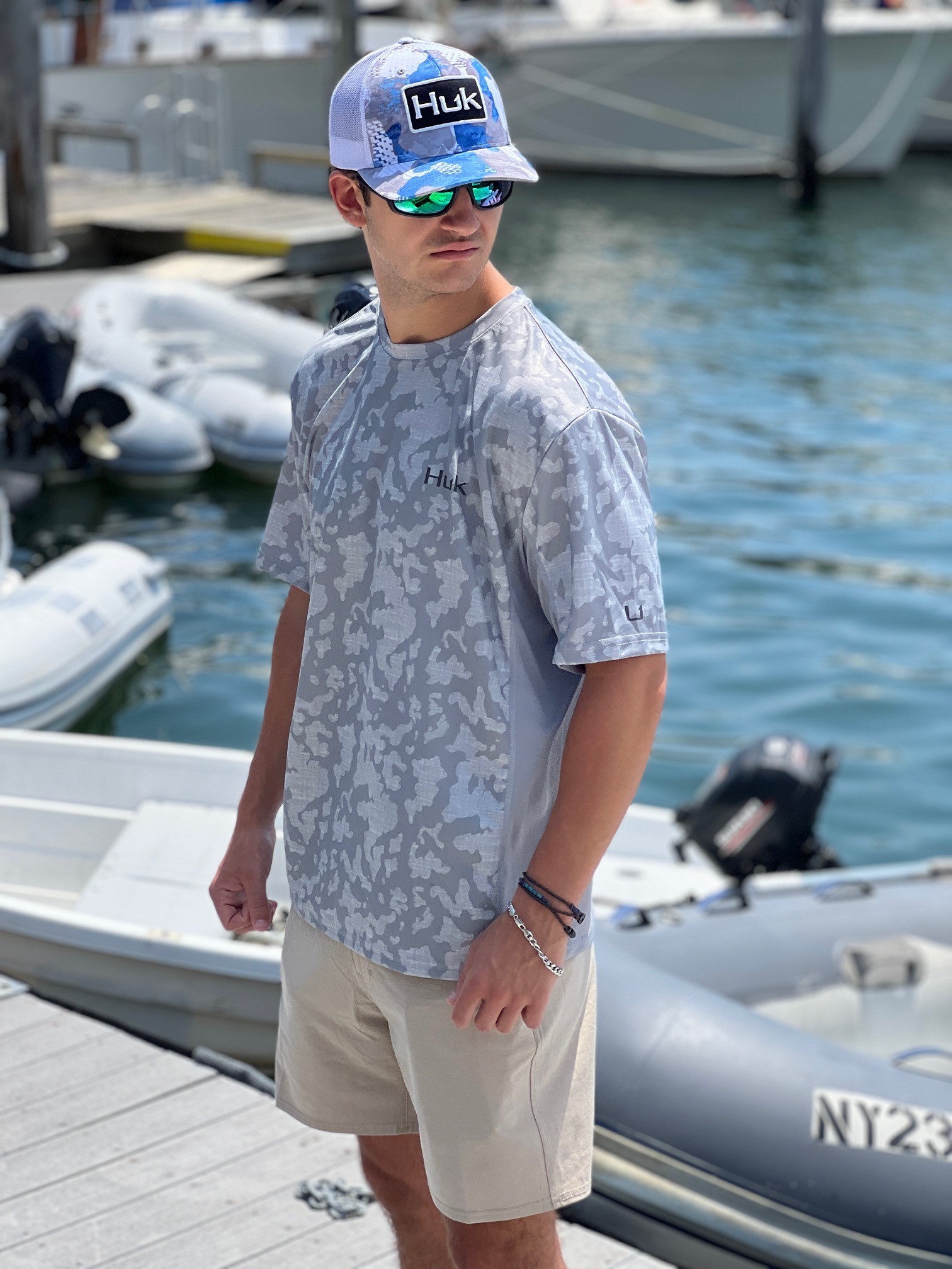 Huk Men's Icon X Short Sleeve Fishing Shirt with Sun Protection