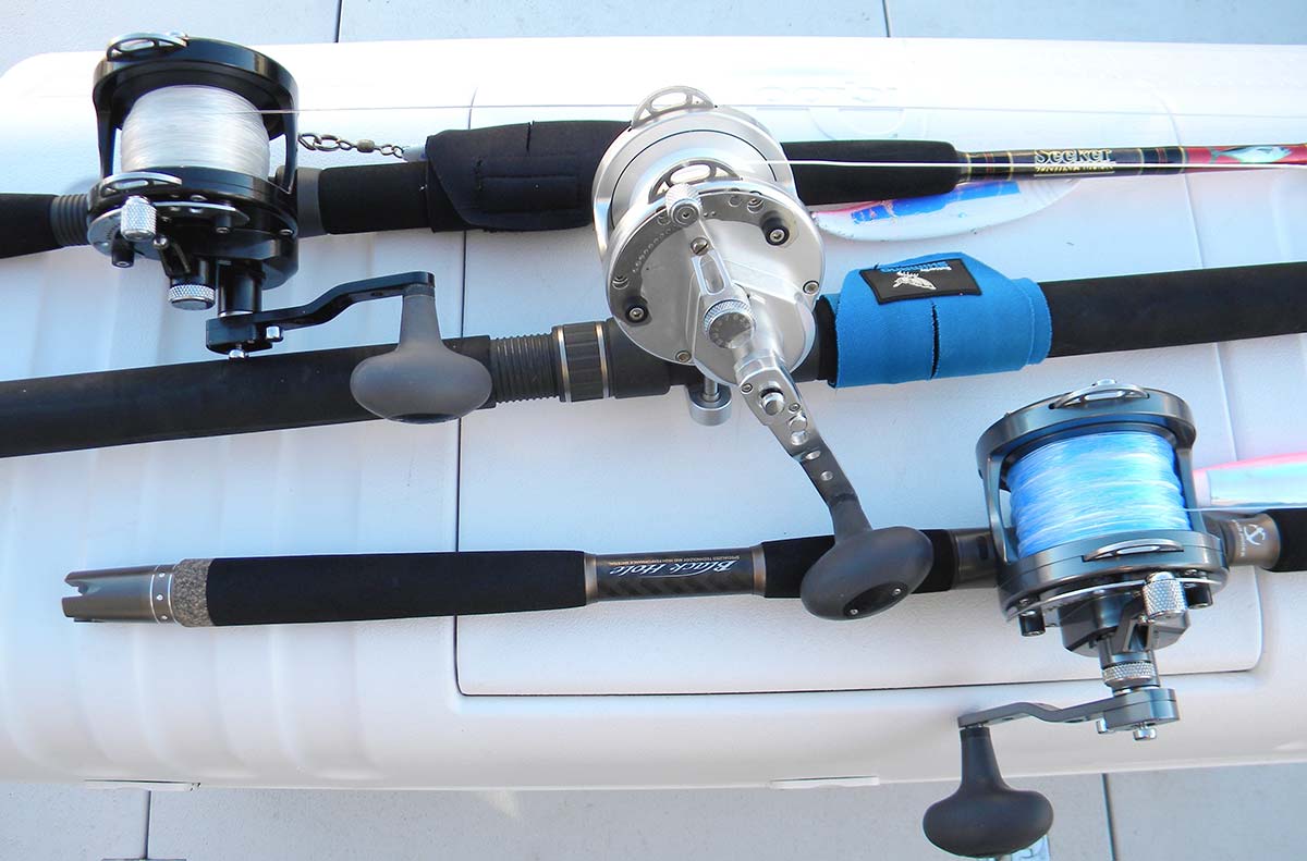 PENN Pursuit IV Spinning Rod and Reel Combos - Saltwater Spin Fishing for  Sea Bass, Bass, Pollock, Wrasse : : Sports & Outdoors